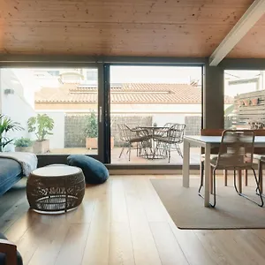 Apg Carrer Nou Atic Appartement